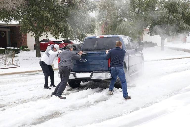 Les Etats-Unis toujours transis de froid mais l'accalmie se profile