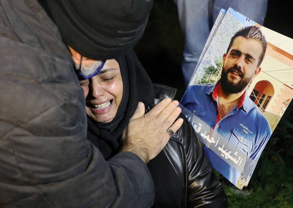 Sit-in de proches de victimes devant le palais de Justice de Beyrouth