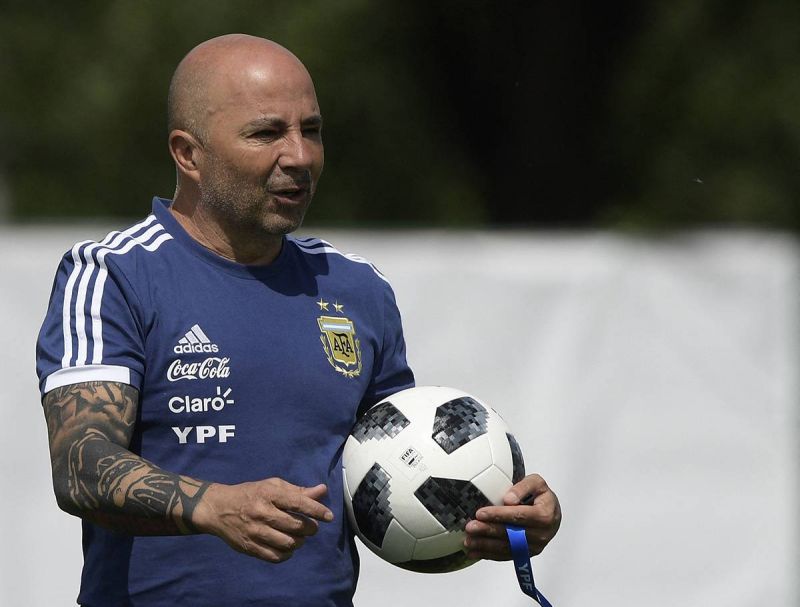 Sampaoli, un apôtre du jeu offensif au caractère volcanique sur le banc Sampaoli, un apôtre du jeu offensif au caractère volcanique sur le banc