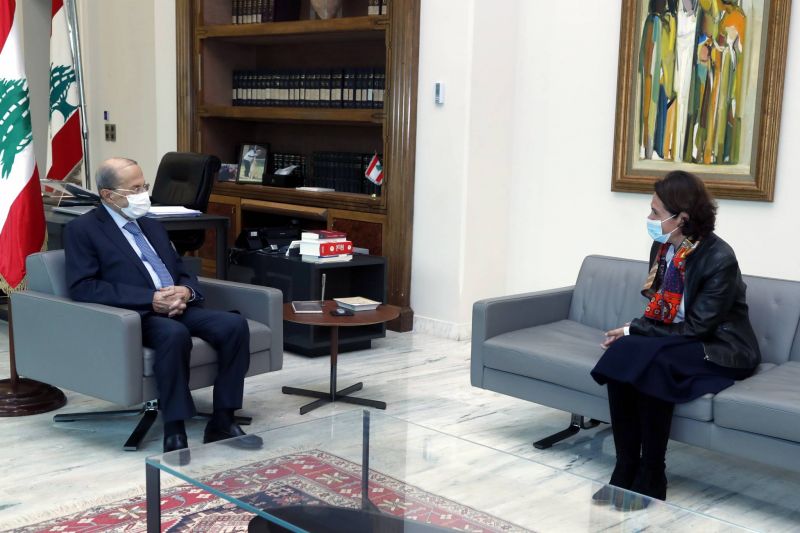 La crise gouvernementale au centre d’un entretien Aoun-Grillo