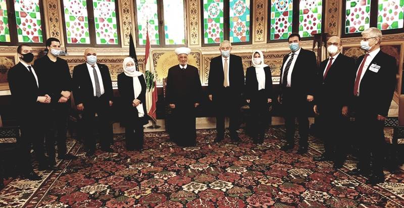 Une délégation du Futur chez le mufti Deriane pour l'informer de la tournée internationale de Hariri