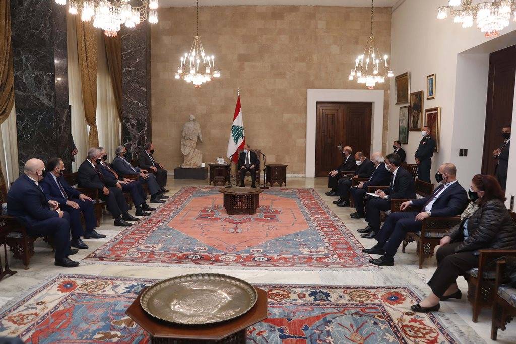 Aoun appelle la diaspora à 
