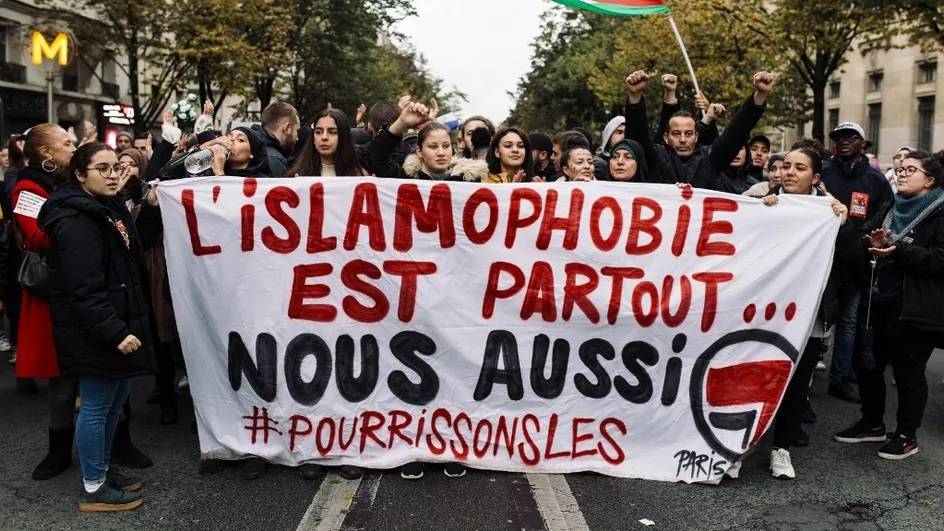 Une association soupçonnée de vouloir relancer le CCIF dissous en France