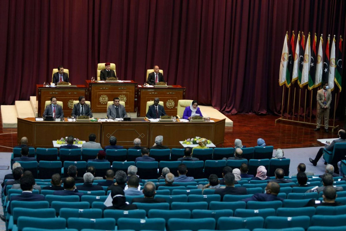 Le gouvernement à l’épreuve du vote de confiance du Parlement élu