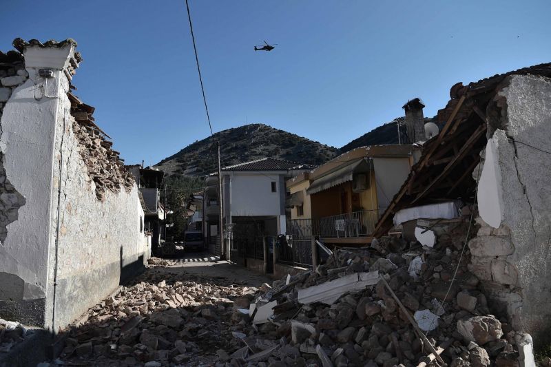 Nouveau séisme en Grèce : des centaines de personnes hors de leurs maisons