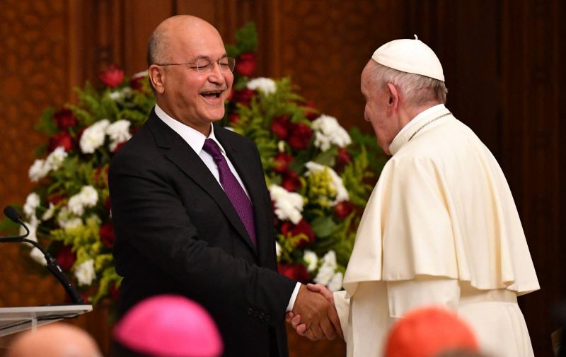 Le président Barham Saleh accueille le pape 