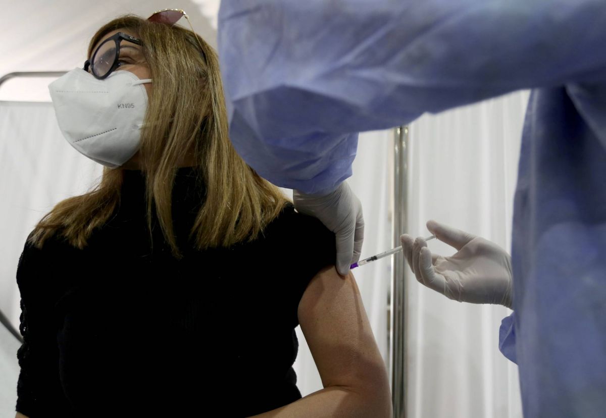 46 décès et 3.581 nouveaux cas en 24h, les experts tirent la sonnette d'alarme