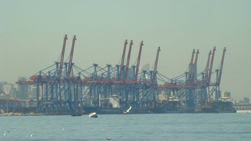 Port de Beyrouth : ce que vont obtenir les transitaires et les propriétaires de camions