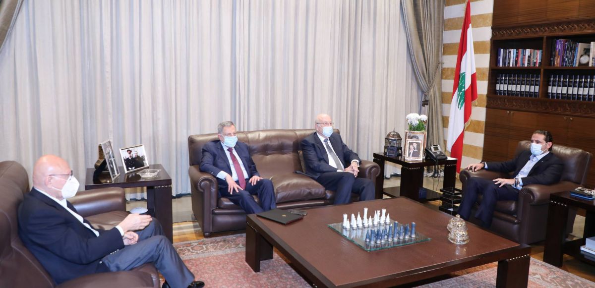 Baabda cherche à se débarrasser de Hariri, sans le reconnaître