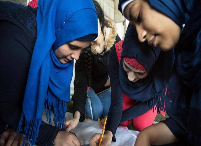 Au Liban, la crise fait subir une série d’épreuves aux adolescents