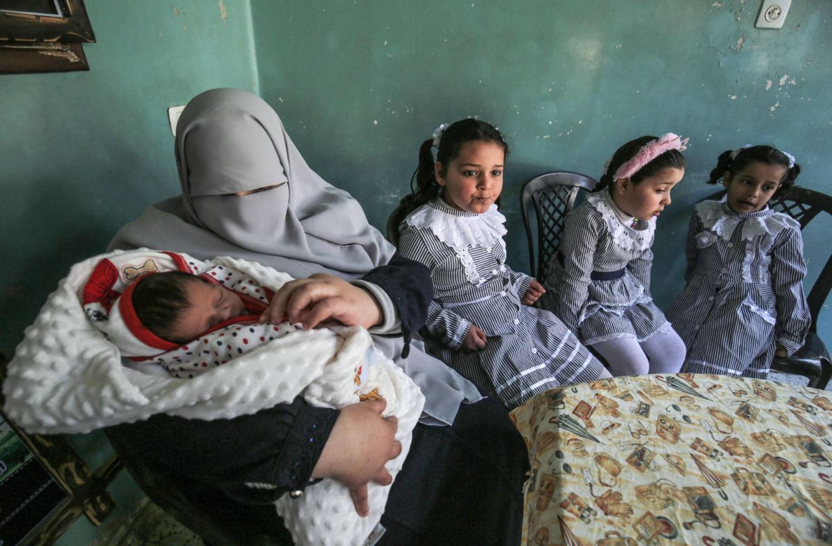Par-delà les barreaux : les bébés-éprouvette de Palestiniens détenus en Israël