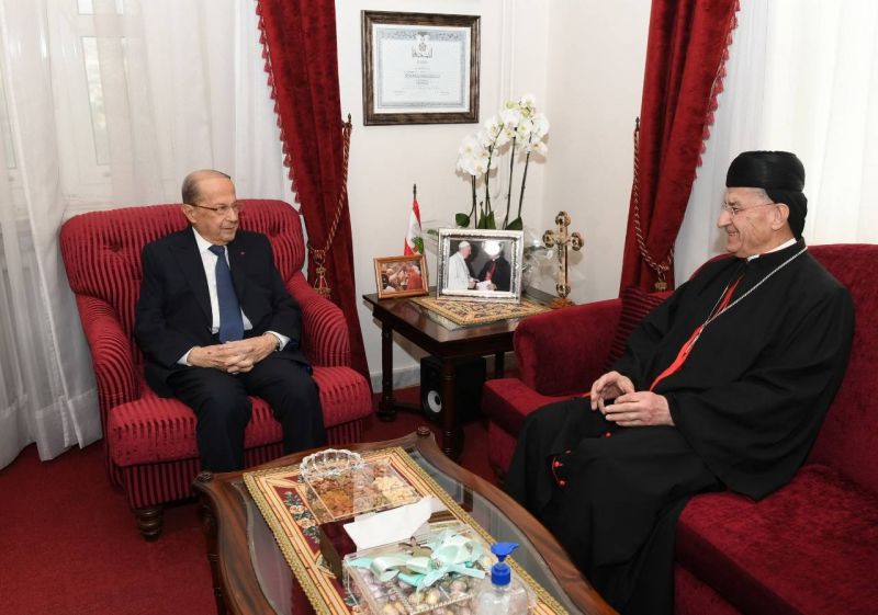 Aoun est arrivé chez le patriarche Raï à Bkerké