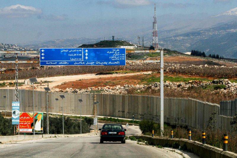 Une patrouille israélienne franchit la barrière technique avec le Liban