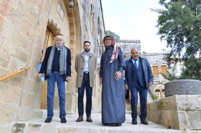 What’s behind Riyadh’s recent frenzy of diplomatic activity in Lebanon? What’s behind Riyadh’s recent frenzy of diplomatic activity in Lebanon?