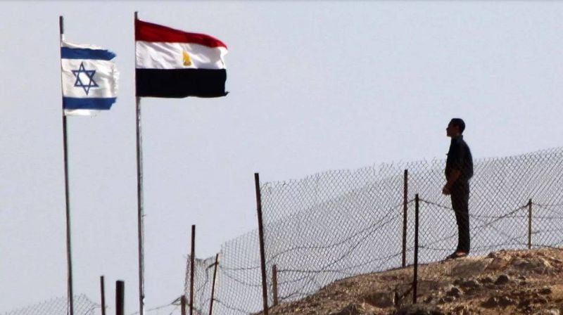 Israël ouvre son point de passage terrestre avec l'Egypte fermé depuis un an