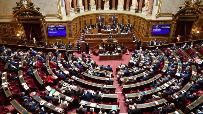 le senat adopte des mesures pour restreindre le port du voile l orient le jour