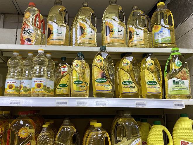 A man is shot dead as scuffles over food multiply amid Lebanon’s economic collapse A man is shot dead as scuffles over food multiply amid Lebanon’s economic collapse