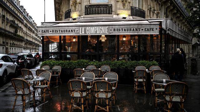 Plus de 110 personnes verbalisées dans un restaurant clandestin à Paris