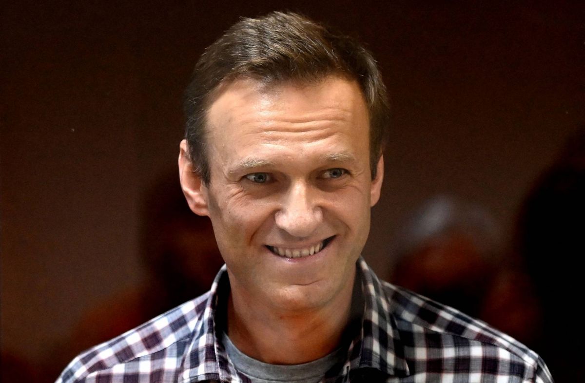 Les proches de Navalny craignent un arrêt cardiaque 