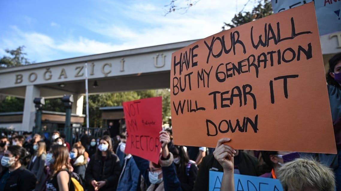 Prison requise contre des étudiants protestataires
