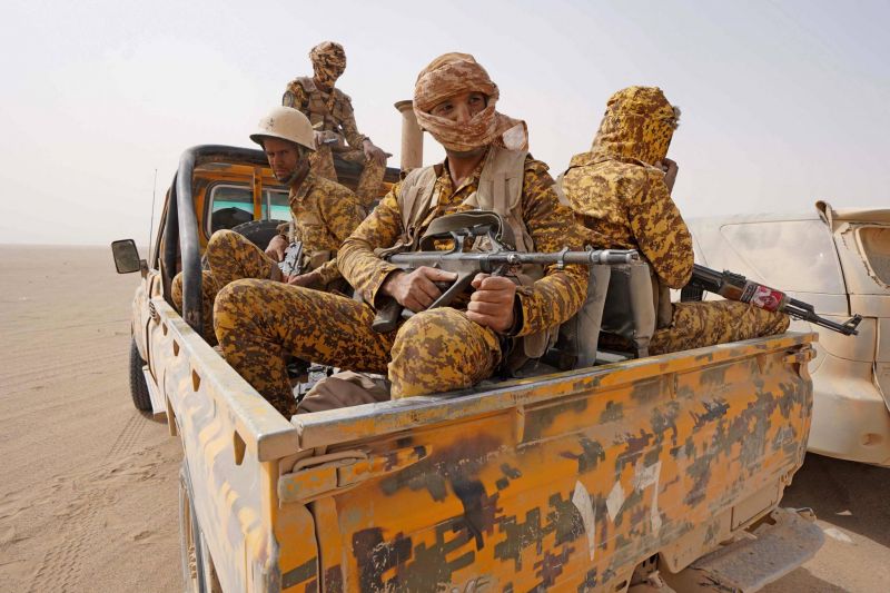 Dans le désert yéménite de Ma’rib, la sanglante guerre d’usure des houthis