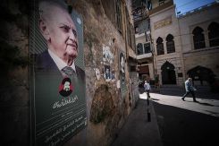 Un portrait de Nabih Berry dans le quartier de Khandak el-Ghamik. Photo João Sousa