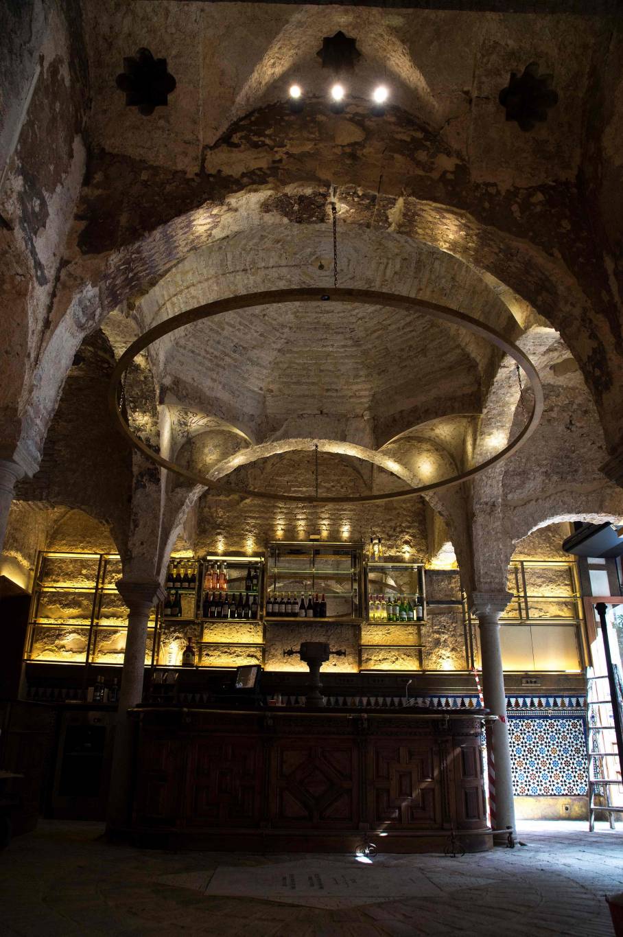 Un hammam du XIIe siècle découvert dans un bar de Séville