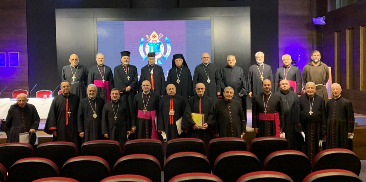 Les dignitaires catholiques appellent à la formation d'un cabinet Les dignitaires catholiques appellent à la formation d'un cabinet
