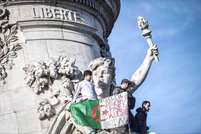 La jeunesse, clef de la réconciliation franco-algérienne ?