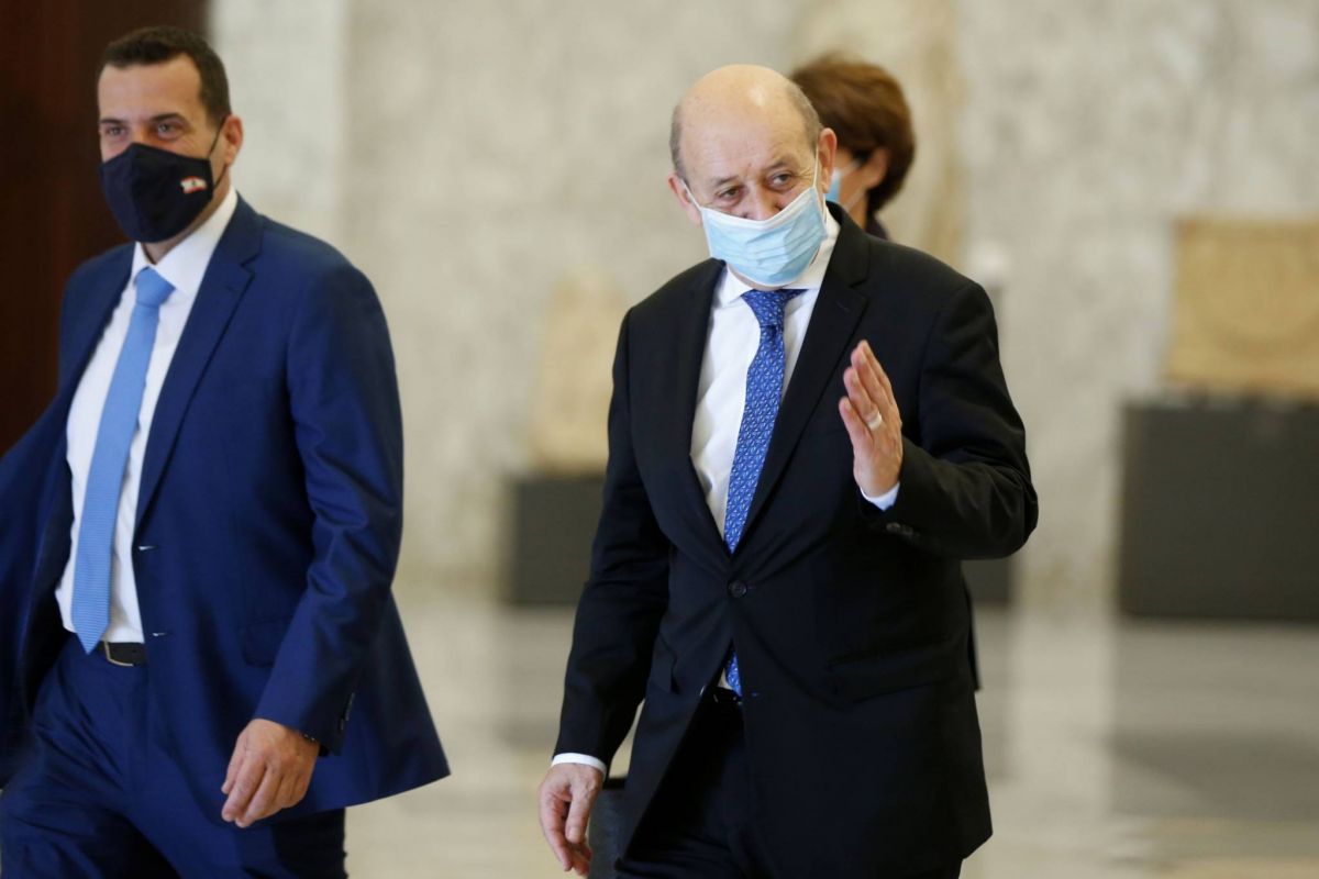 Devant Le Drian, Aoun se défend de tout blocage et accuse Hariri Devant Le Drian, Aoun se défend de tout blocage et accuse Hariri