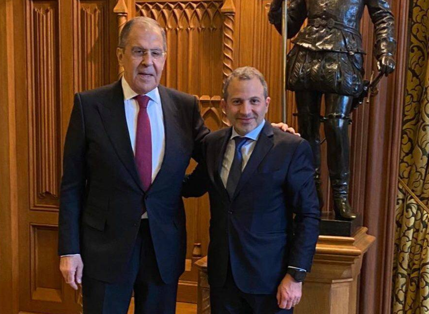 A Moscou, Bassil demande à Lavrov d'inciter Hariri à former le gouvernement