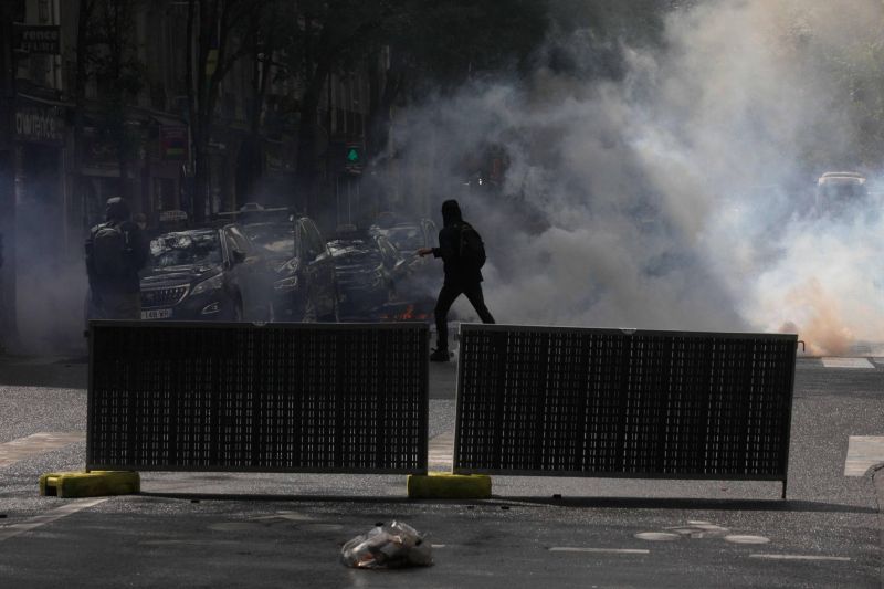 Manifestations pro-palestiniennes dans plusieurs villes, des tensions à Paris