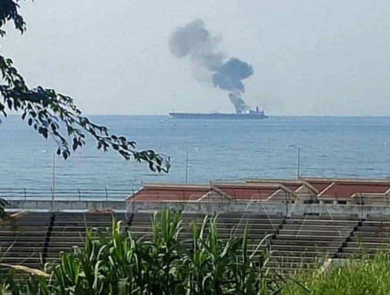 Incendie sur un pétrolier au large de la raffinerie de Banias