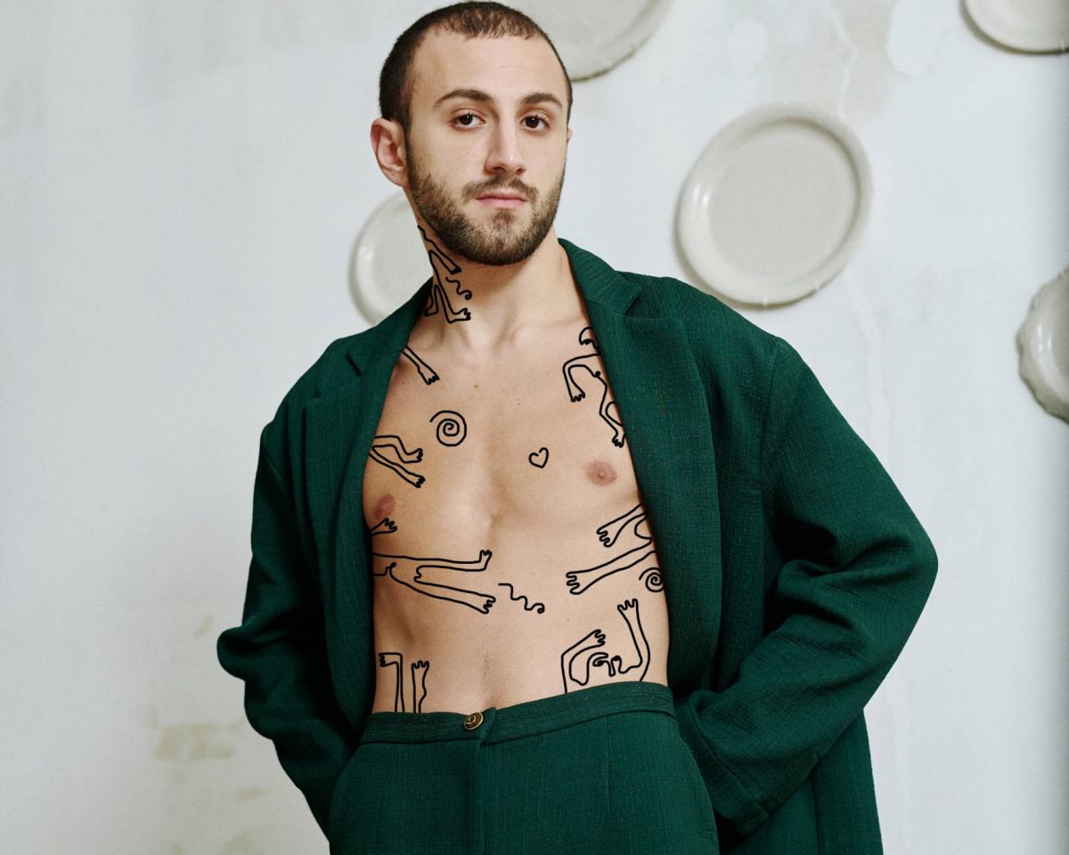 « Huggs », la collection d’Ahmed Amer qui vous prend dans ses bras