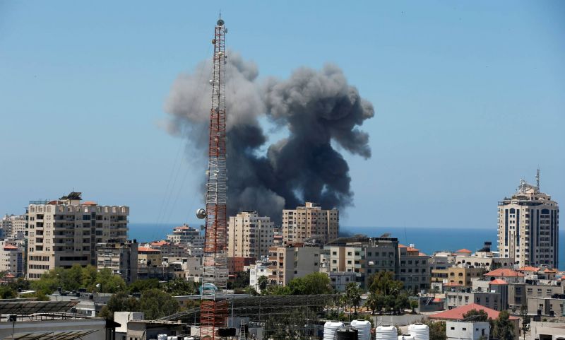 Gaza : 83 Palestiniens tués dans des raids israéliens depuis lundi, selon le Hamas