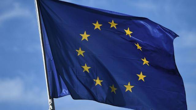 Certificat sanitaire: accord entre eurodéputés et Etats membres