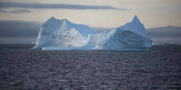 Le plus gros iceberg existant se détache de l'Antarctique
