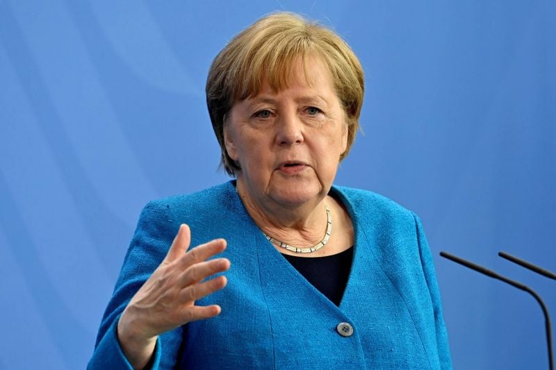 Dans un appel à Netanyahu, Merkel assure sa 