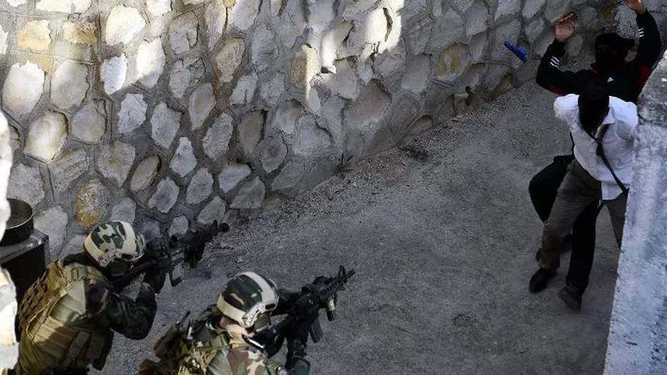 Cinq jihadistes présumés tués près de la frontière algérienne