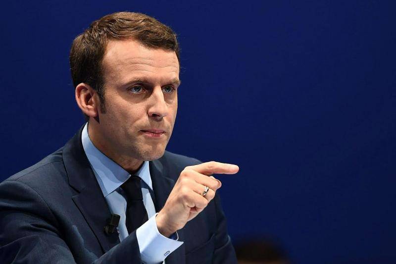 Macron menace de retirer les militaires français si le Mali va 