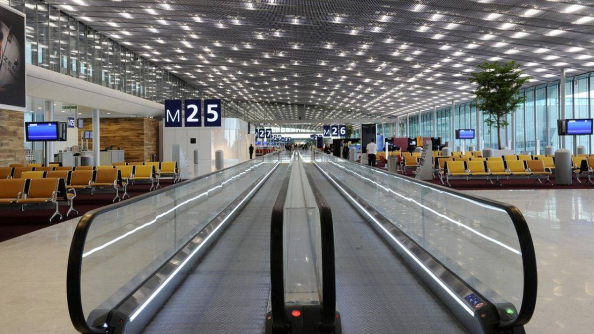 Fausse alerte à la bombe: à Roissy CDG, aucun explosif dans l'avion venu du Tchad