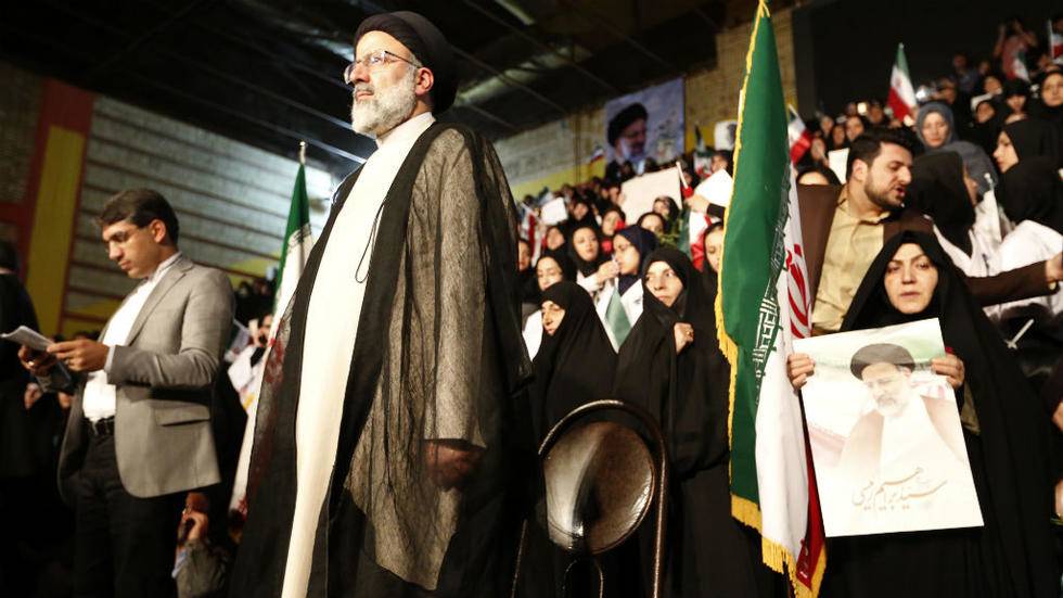 Avec un ultraconservateur à la présidence, un changement de la politique étrangère iranienne est-il possible ?