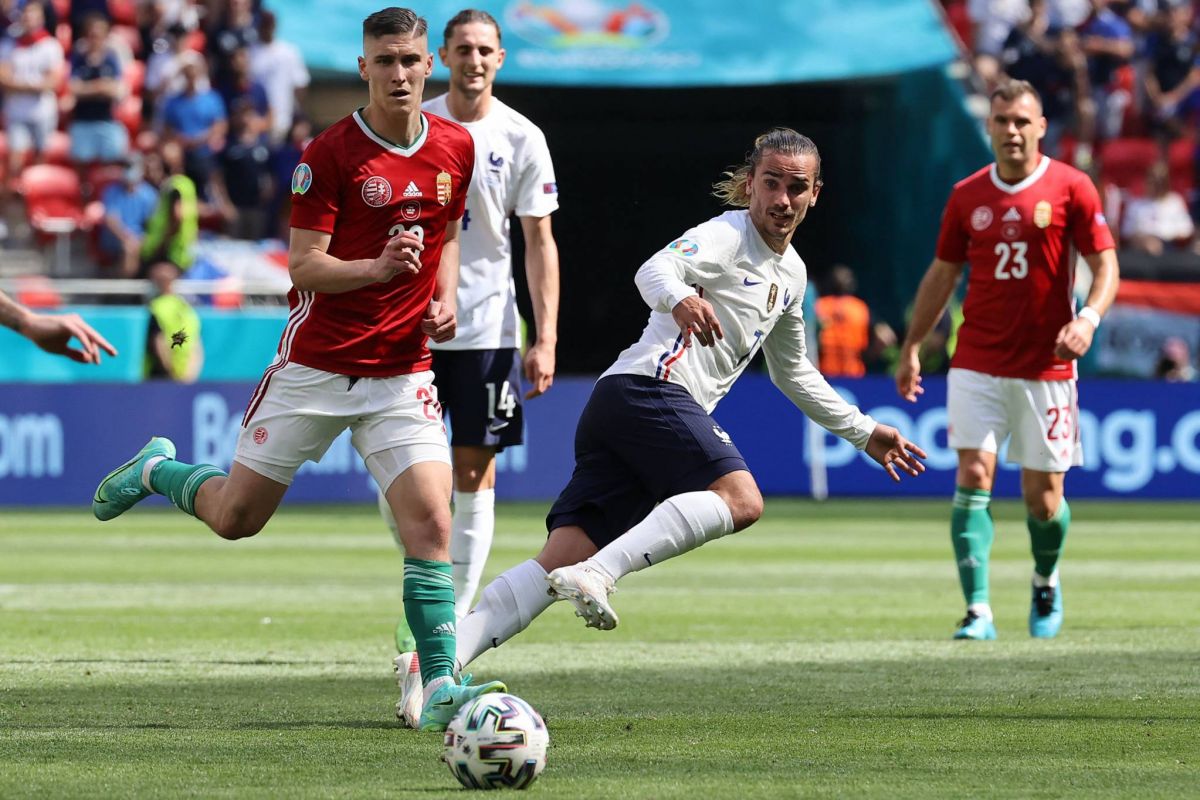 Les Bleus en quête de fraîcheur, de perfection et... de qualification