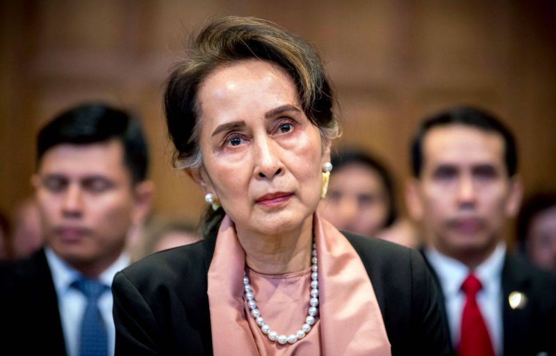 Début du premier procès contre Aung San Suu Kyi