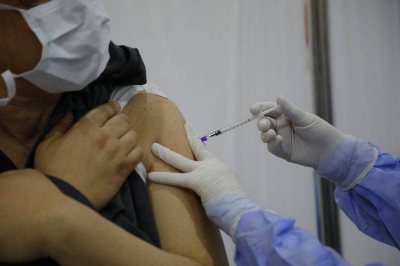 Pas de marathon de vaccination ce week-end, quatre décès en 24 heures