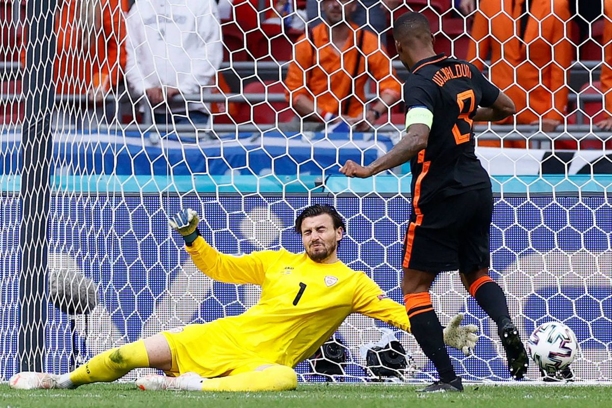 Avec Depay et Wijnaldum, les Pays-Bas font profil haut
