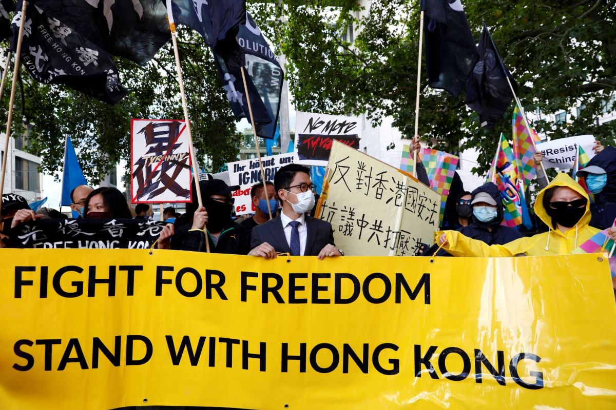 Un an après, la loi sur la sécurité nationale a relégué les droits au second plan à Hong Kong