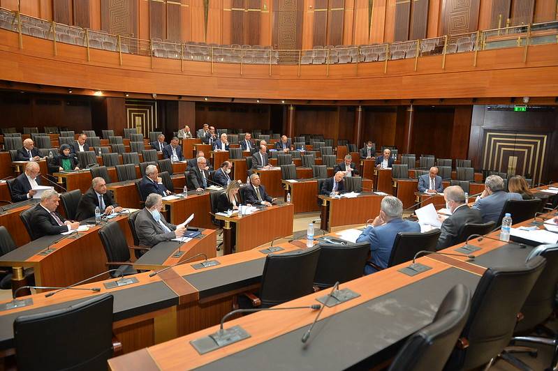 Les commissions mixtes approuvent le projet de carte d'approvisionnement