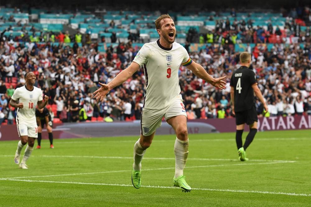 Lebanese zeal for European Football Championship wanes as economic hardships take their toll Lebanese zeal for European Football Championship wanes as economic hardships take their toll