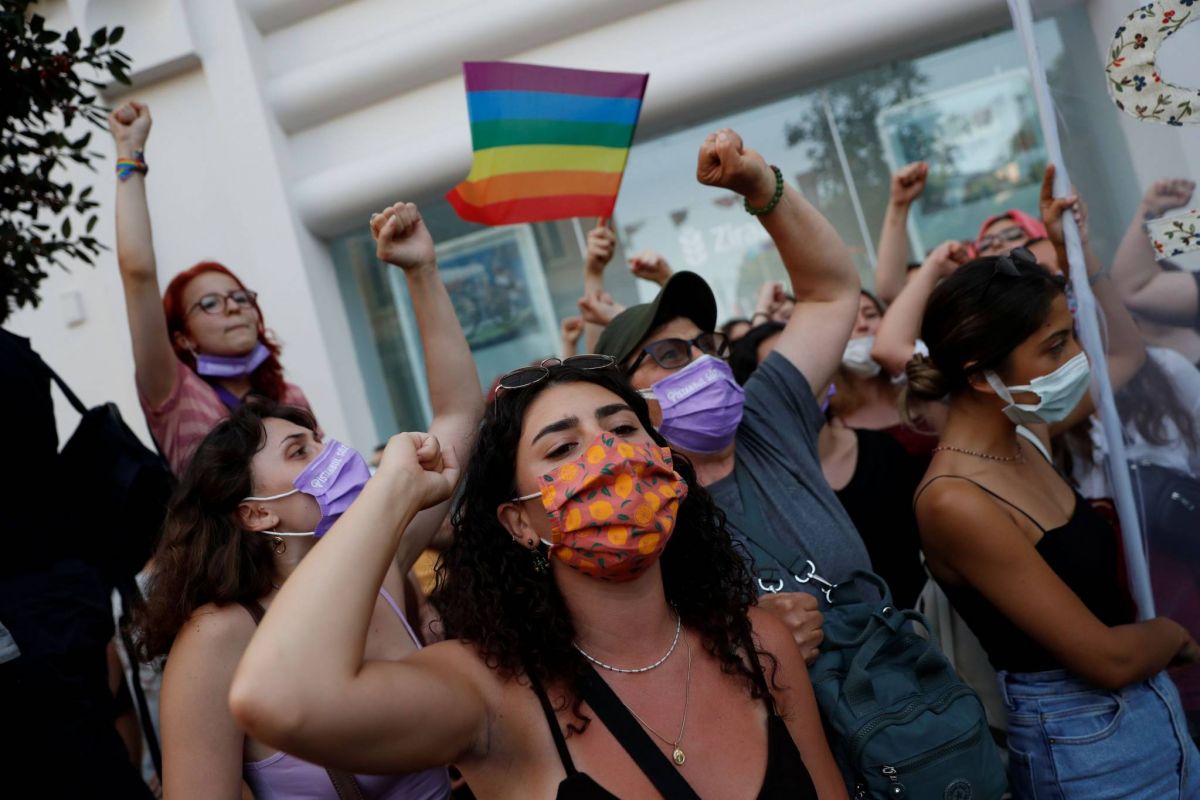 Le retrait de la Convention d’Istanbul provoque une levée de boucliers en Turquie